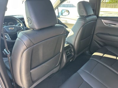 2025 Cadillac XT5 Luxury