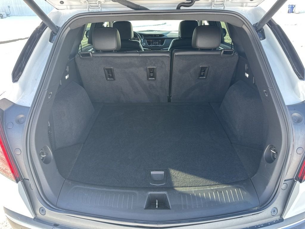 2025 Cadillac XT5 Luxury