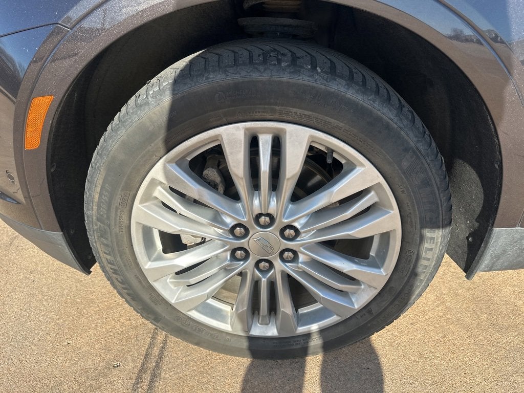 2018 Cadillac XT5 Premium Luxury FWD