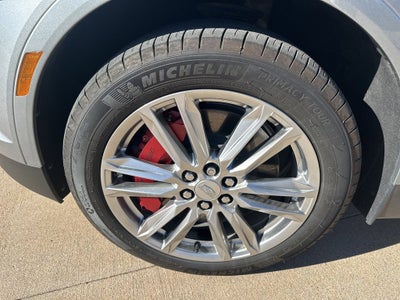 2025 Cadillac XT5 Sport