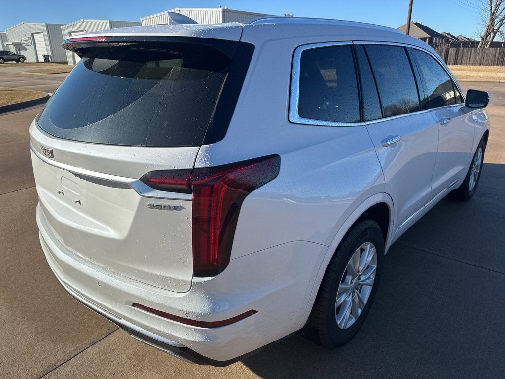 2024 Cadillac XT6 Luxury