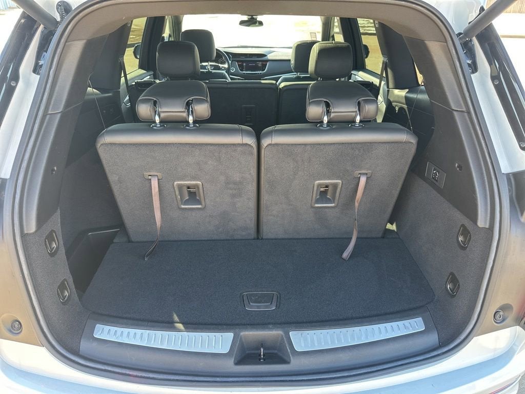 2024 Cadillac XT6 Luxury