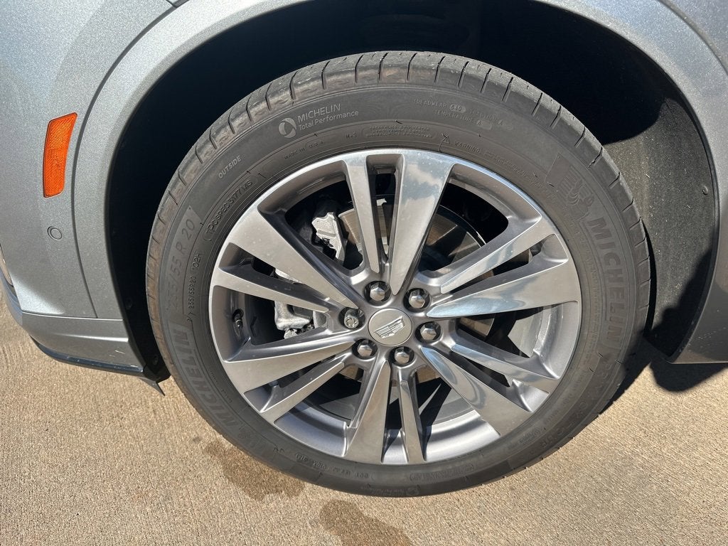 2024 Cadillac XT6 Premium Luxury