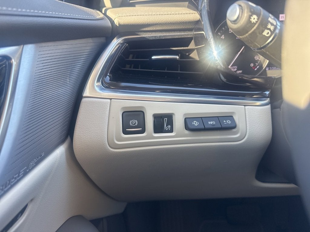 2025 Cadillac XT6 Premium Luxury