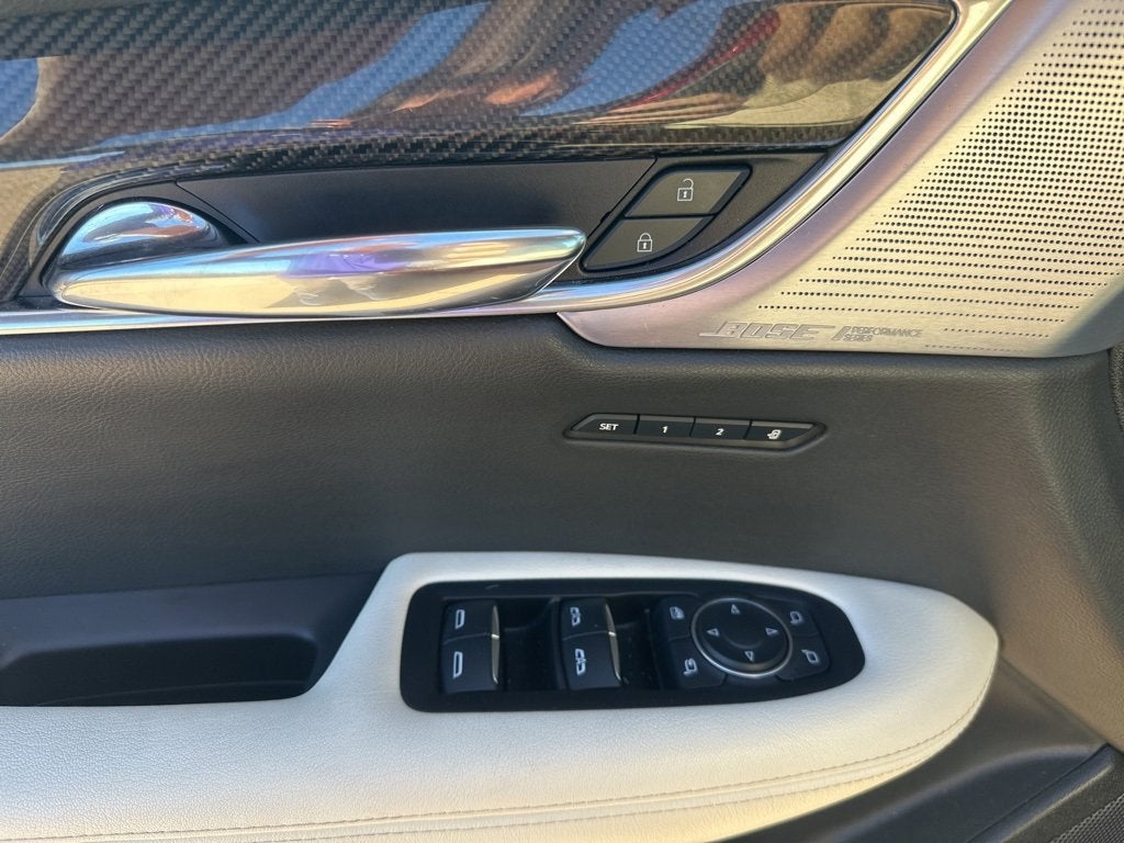 2020 Cadillac XT6 Sport