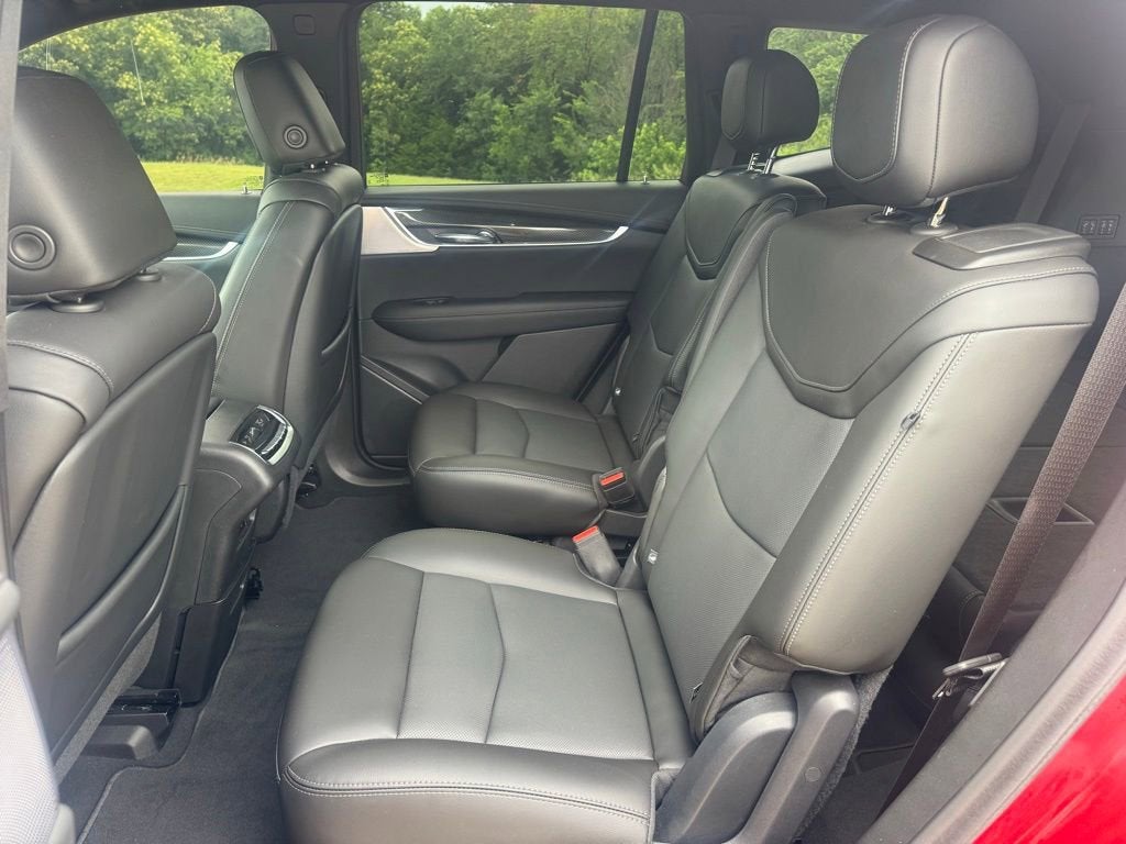 2023 Cadillac XT6 Sport