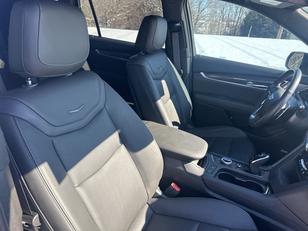 2024 Cadillac XT6 Sport