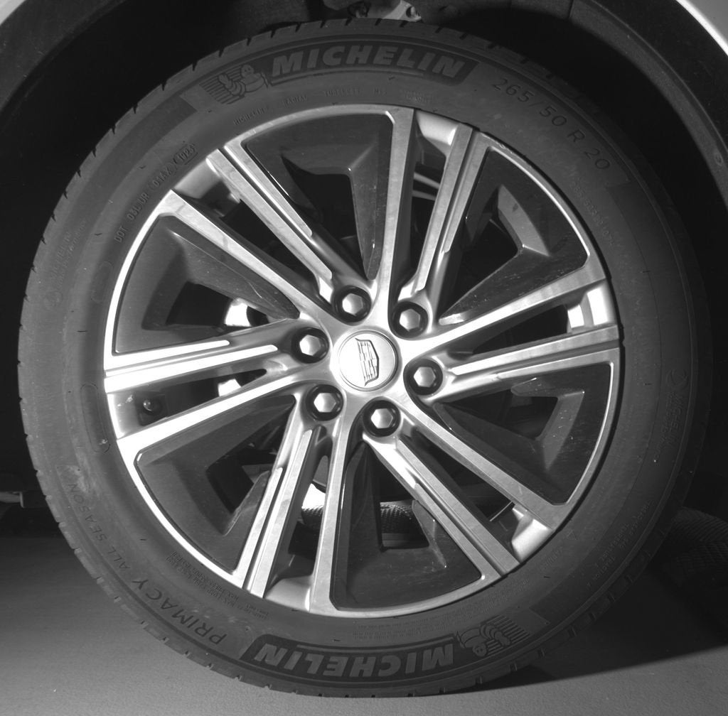 2024 Cadillac LYRIQ Luxury 1