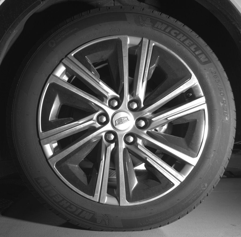 2024 Cadillac LYRIQ Luxury 1