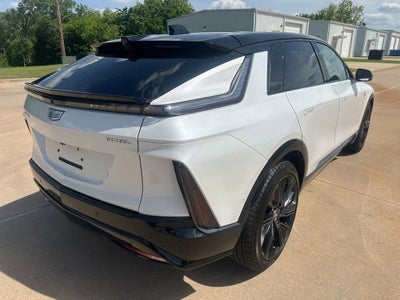 2025 Cadillac LYRIQ Sport 3