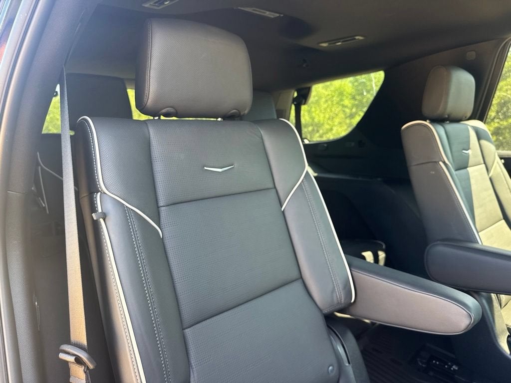 2024 Cadillac Escalade Premium Luxury
