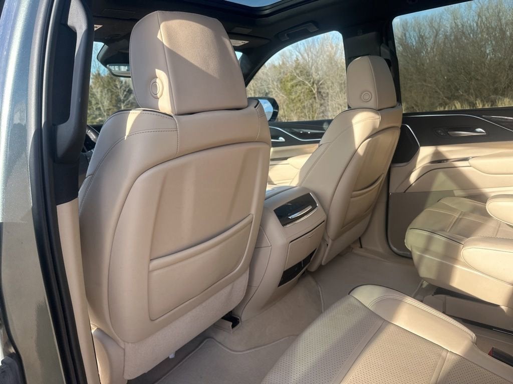 2023 Cadillac Escalade Premium Luxury