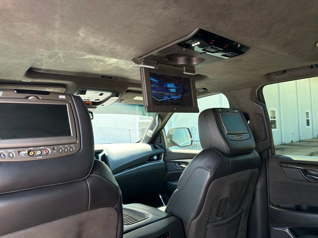 2019 Cadillac Escalade Platinum