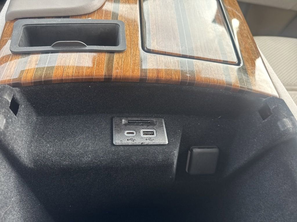 2023 Cadillac Escalade Premium Luxury Platinum