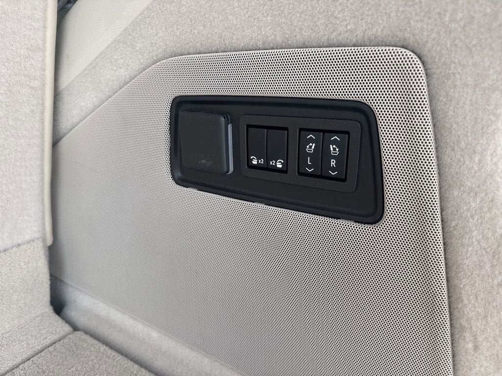 2023 Cadillac Escalade Premium Luxury Platinum