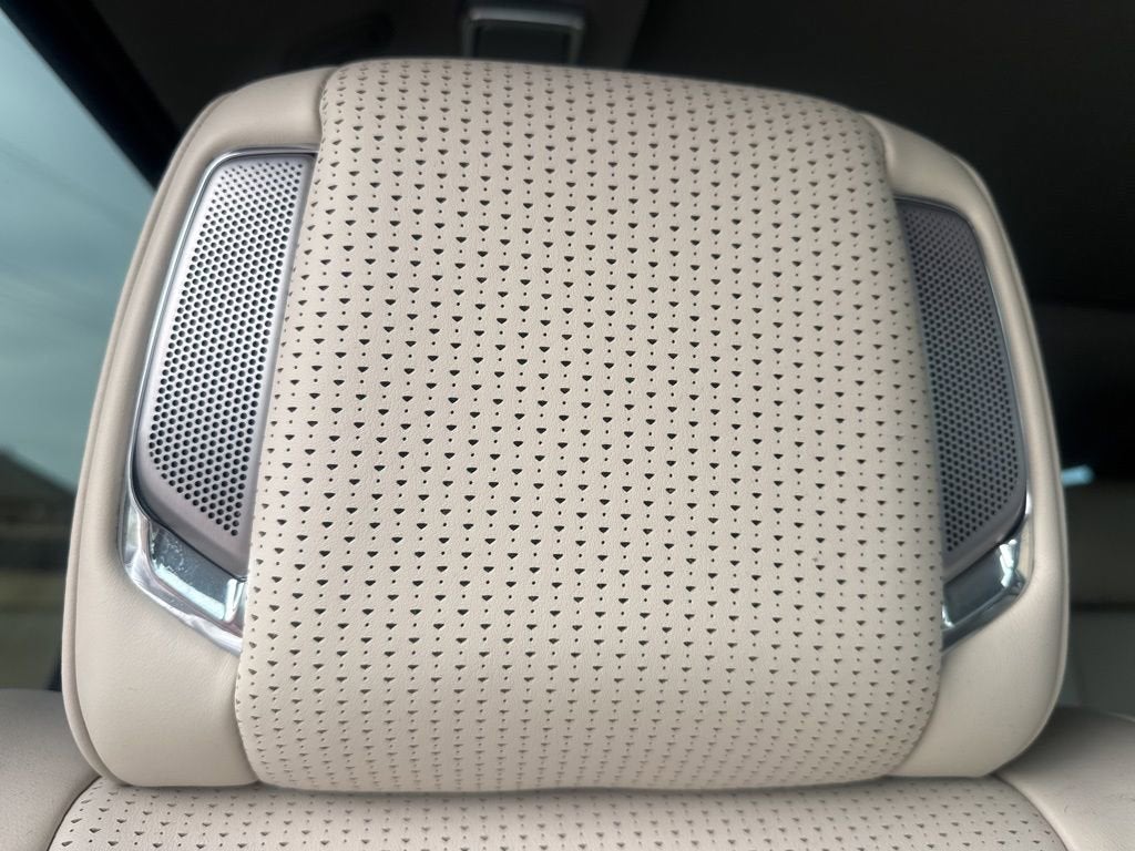 2023 Cadillac Escalade Premium Luxury Platinum