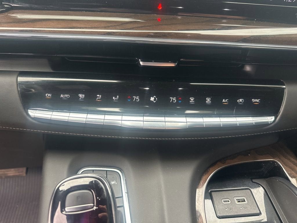 2024 Cadillac Escalade Premium Luxury Platinum