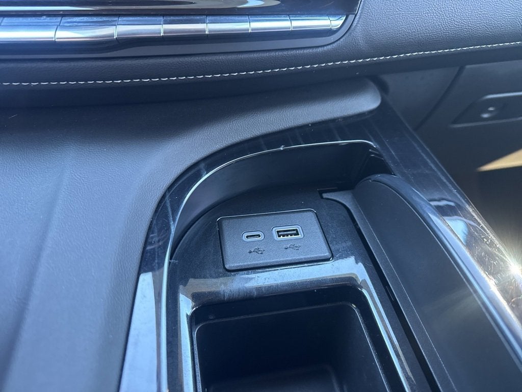 2024 Cadillac Escalade Sport