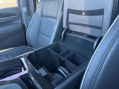 2024 Cadillac Escalade Sport