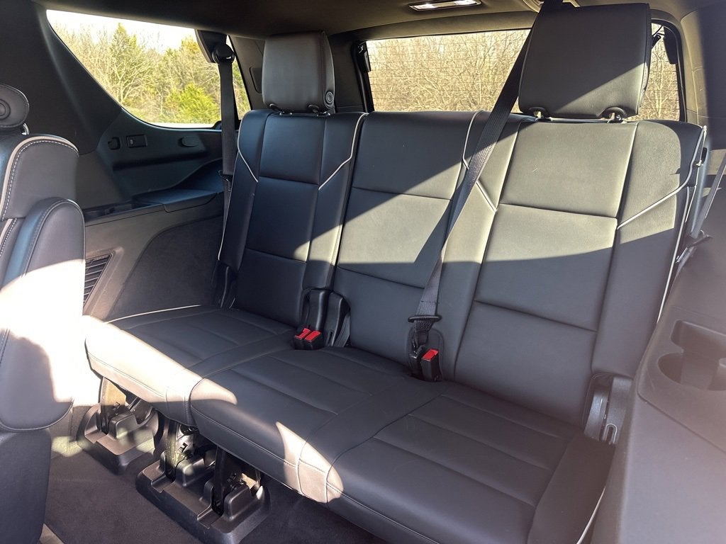 2022 Cadillac Escalade Sport