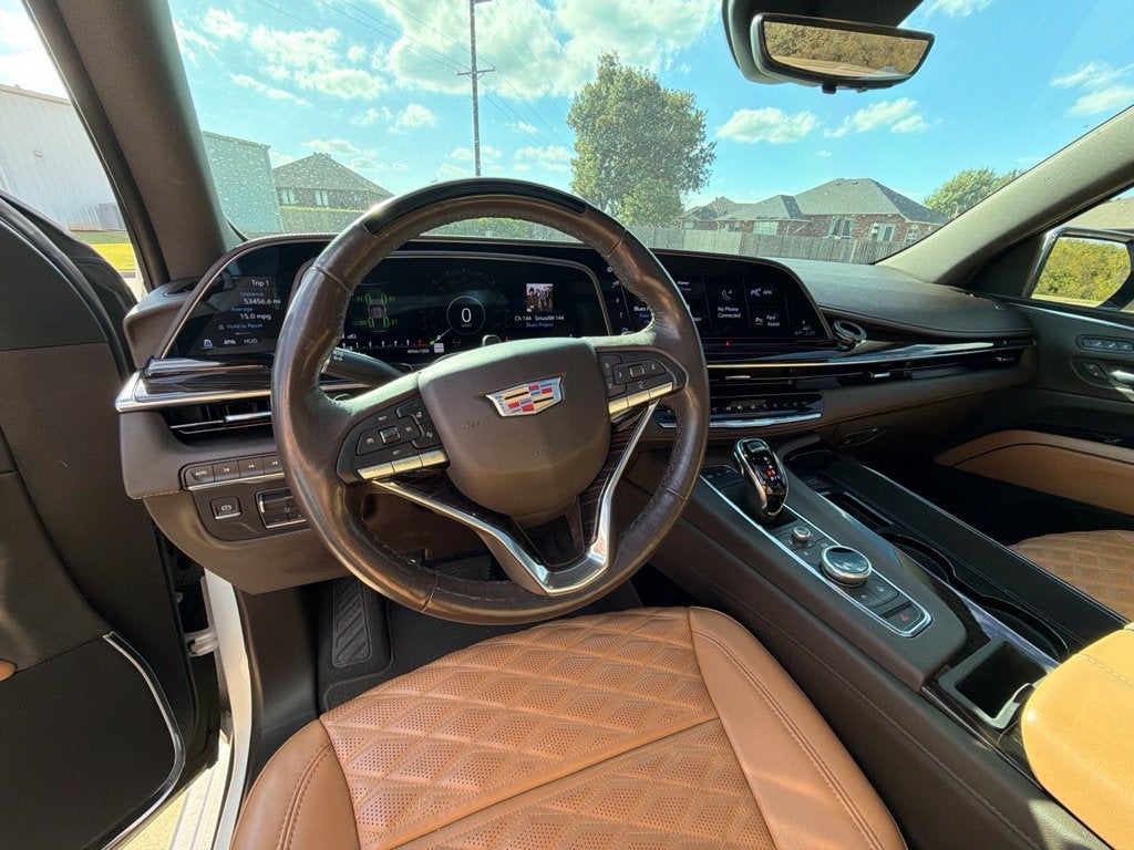 2022 Cadillac Escalade Sport