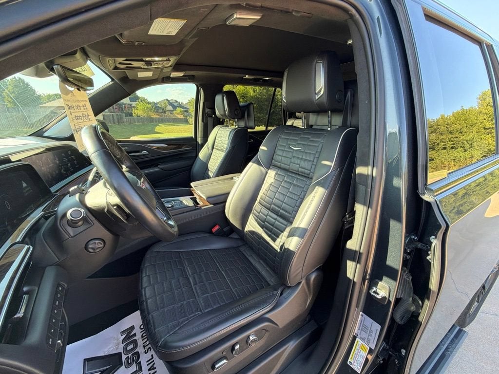 2022 Cadillac Escalade Sport Platinum