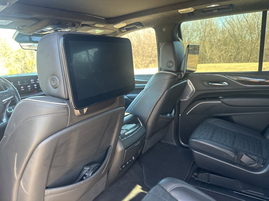 2023 Cadillac Escalade Sport Platinum