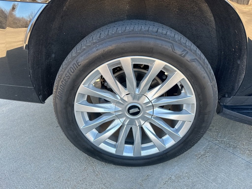 2024 Cadillac Escalade ESV Luxury