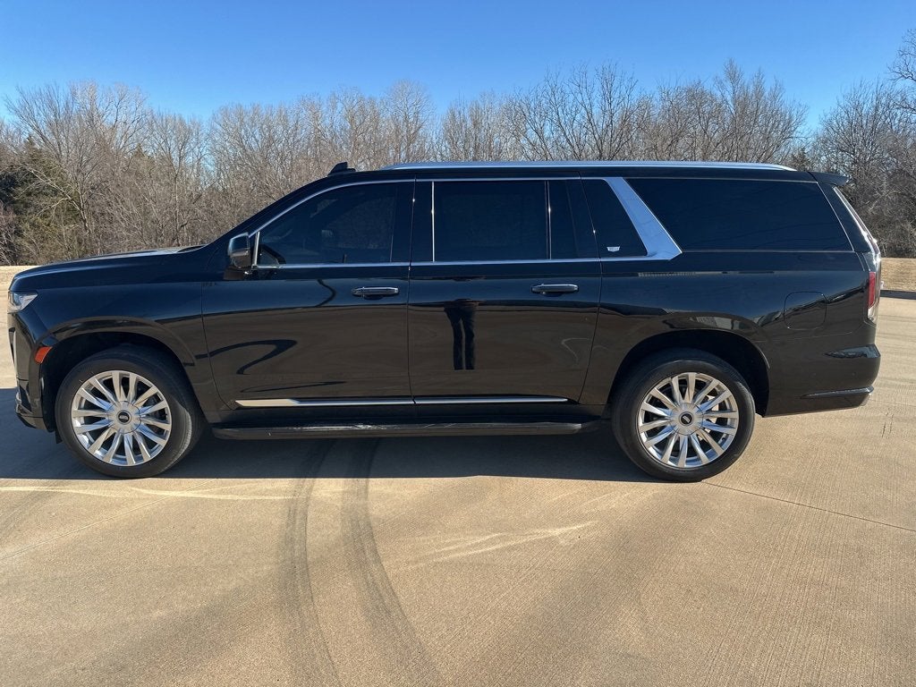 2024 Cadillac Escalade ESV Luxury