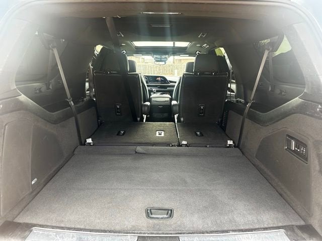 2023 Cadillac Escalade ESV Premium Luxury