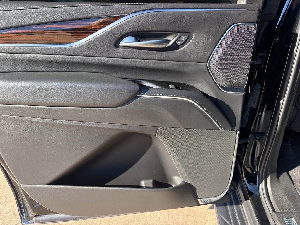 2023 Cadillac Escalade ESV Premium Luxury