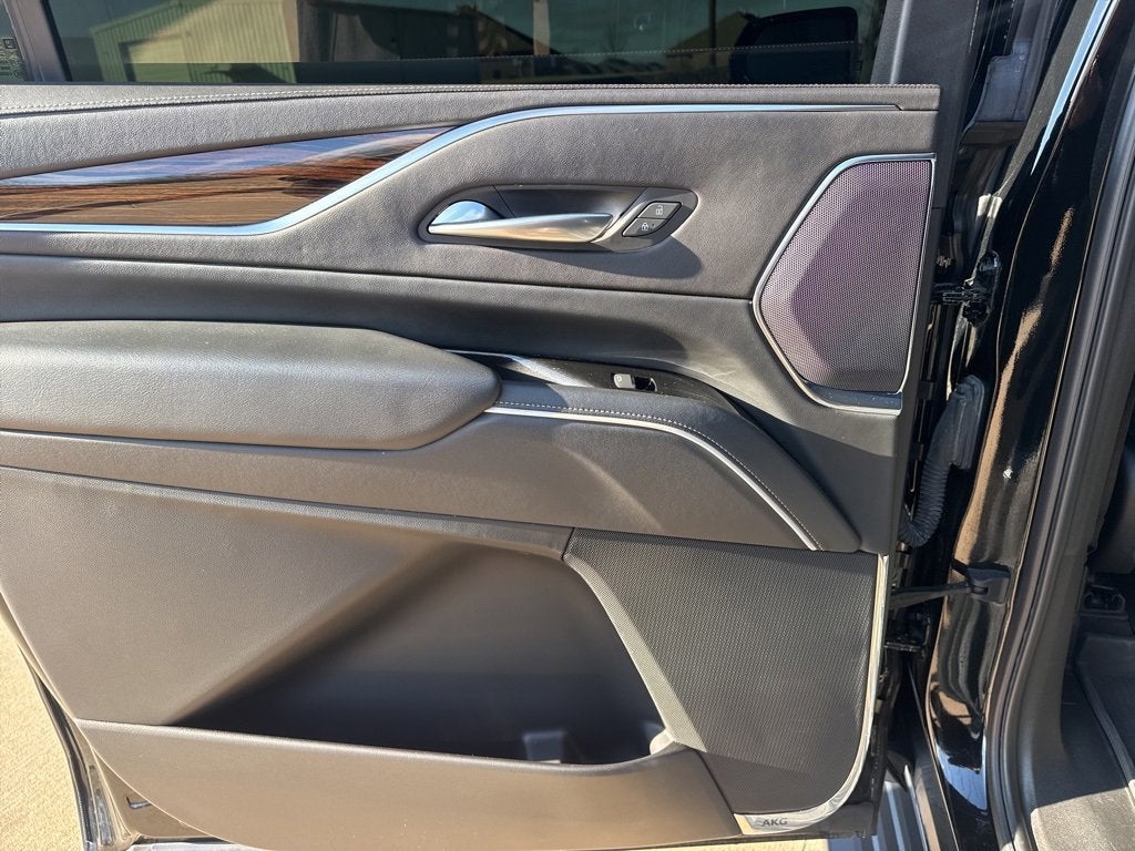 2023 Cadillac Escalade ESV Premium Luxury