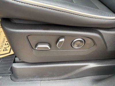 2024 Cadillac Escalade ESV Premium Luxury