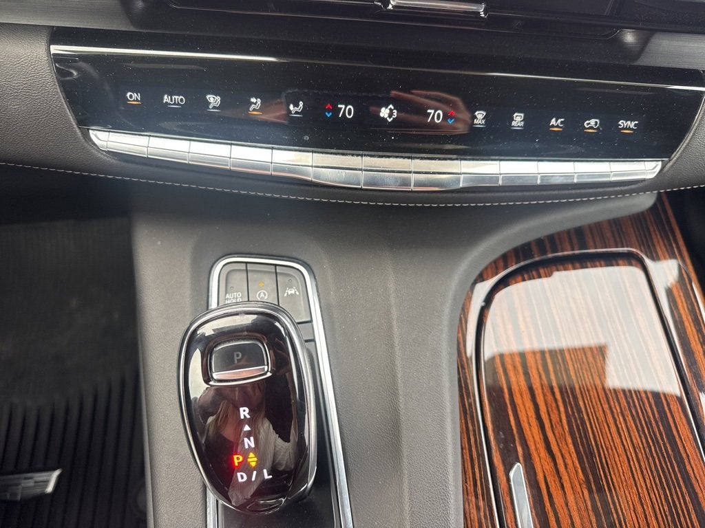 2023 Cadillac Escalade ESV Premium Luxury