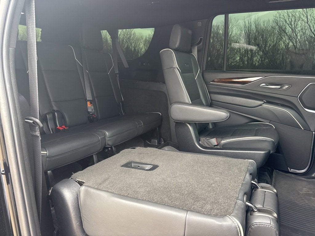 2023 Cadillac Escalade ESV Premium Luxury