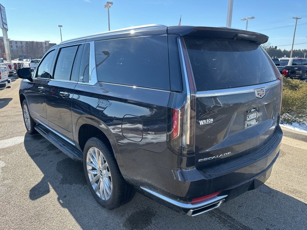 2024 Cadillac Escalade ESV Premium Luxury