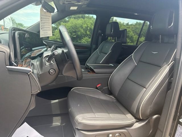 2024 Cadillac Escalade ESV Premium Luxury