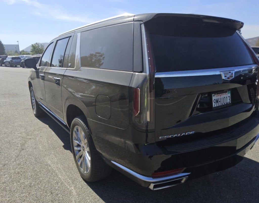 2024 Cadillac Escalade ESV Premium Luxury