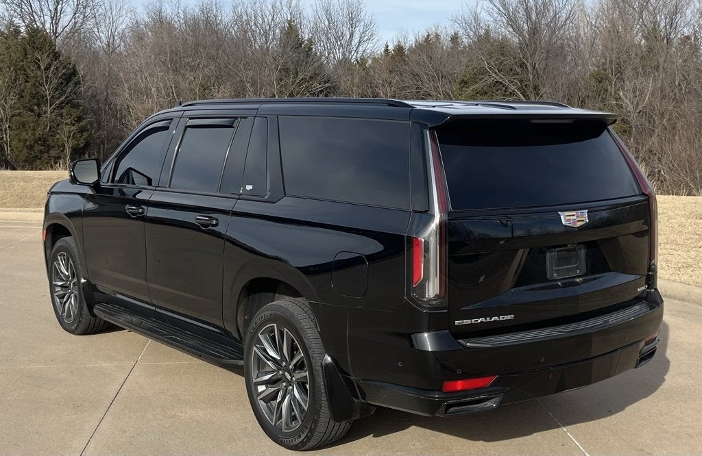 2024 Cadillac Escalade ESV Sport
