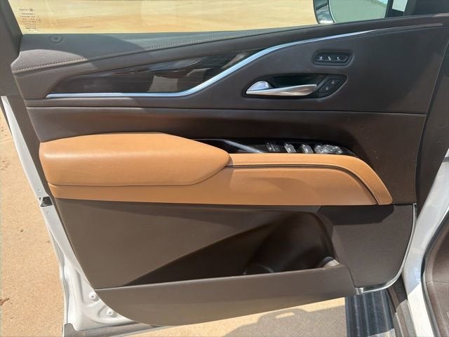 2023 Cadillac Escalade ESV Sport