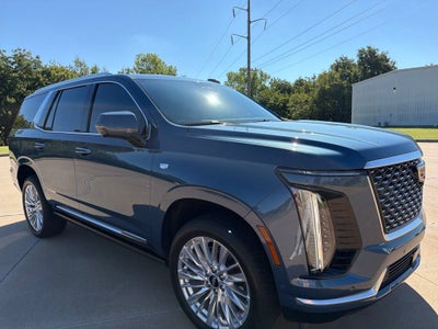 2026 Cadillac Escalade Luxury