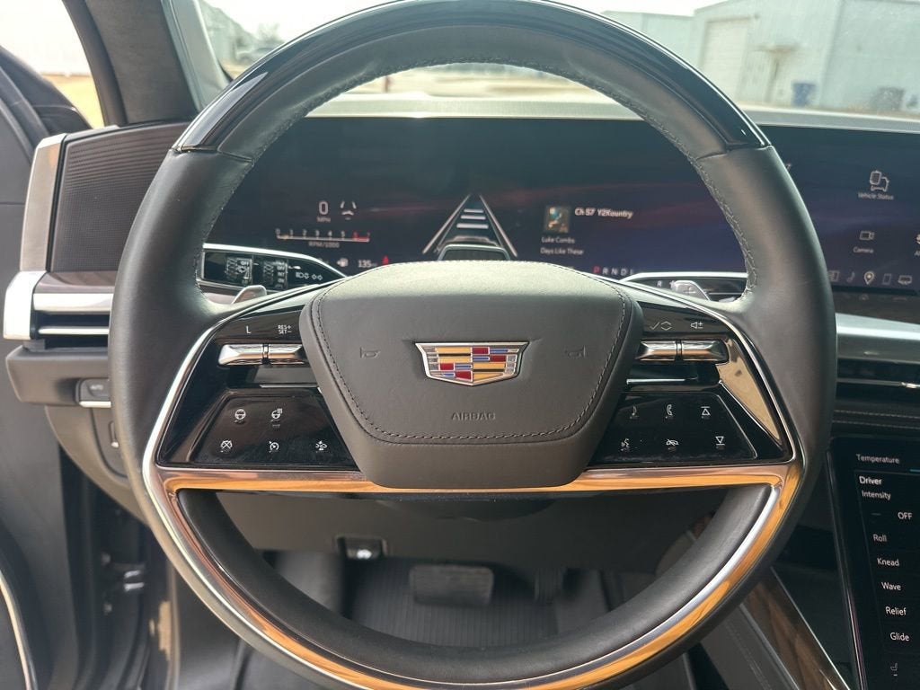 2025 Cadillac Escalade Sport Platinum