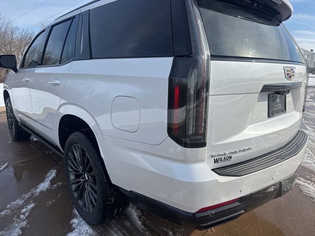 2025 Cadillac Escalade Sport Platinum
