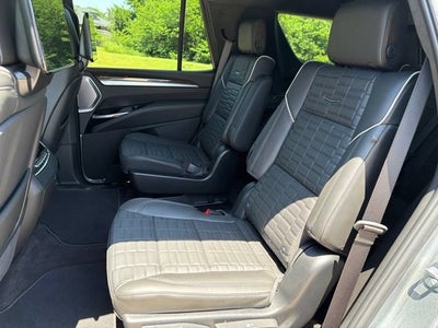 2025 Cadillac Escalade Sport Platinum