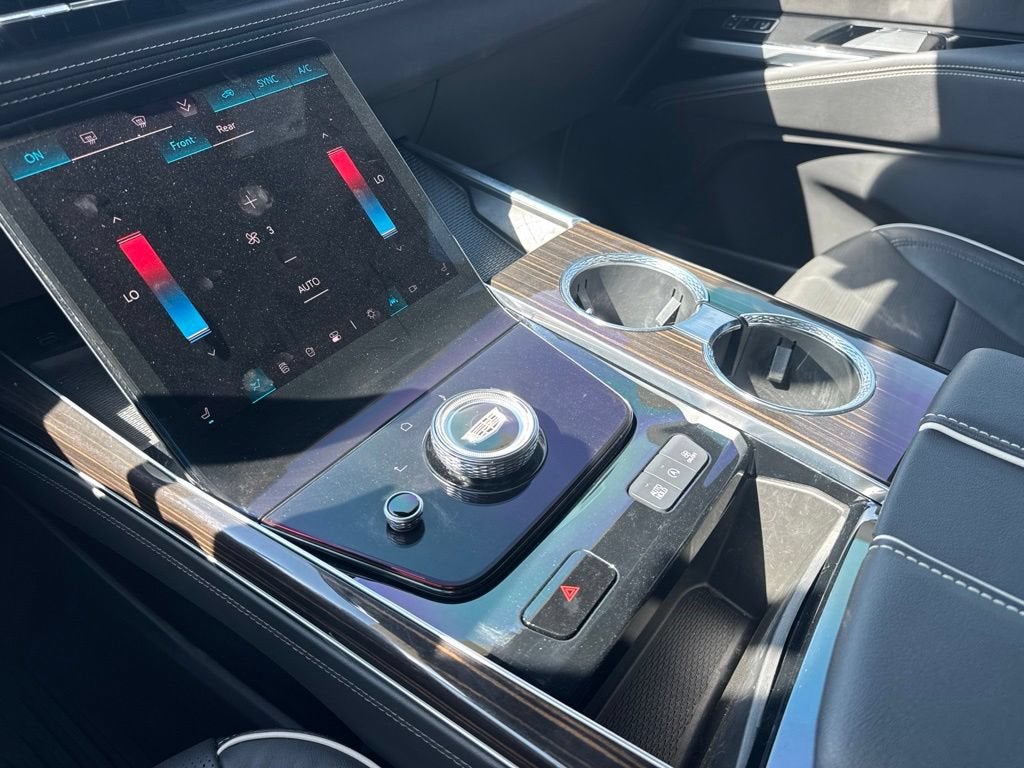 2025 Cadillac Escalade ESV Premium Luxury