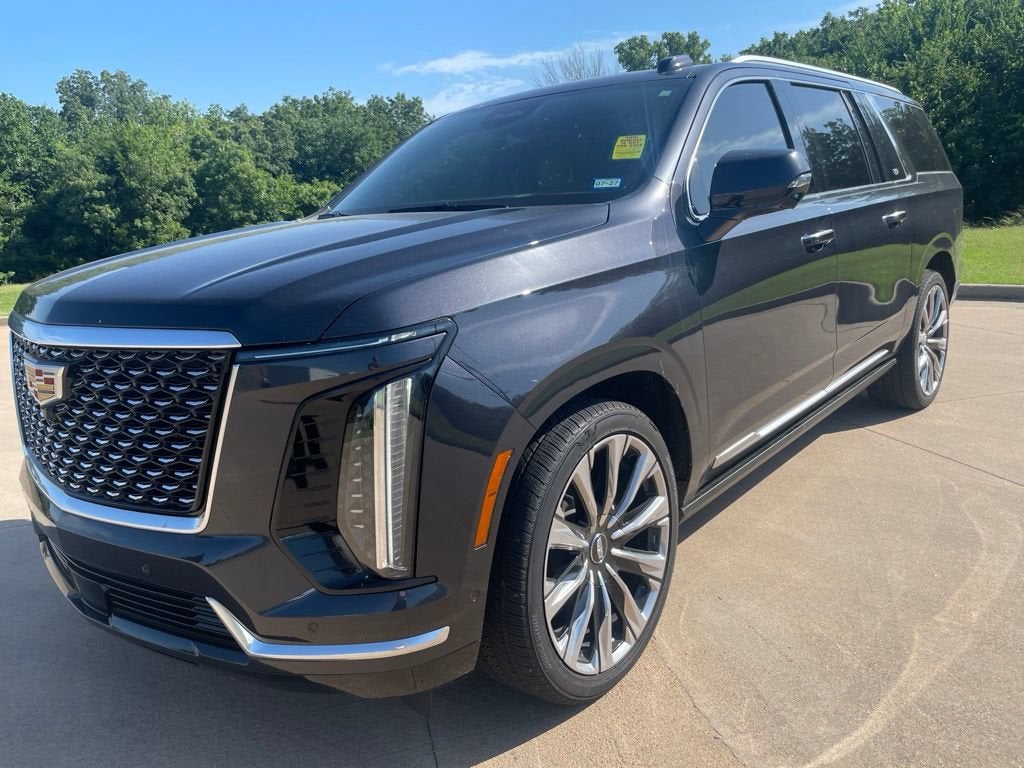 2025 Cadillac Escalade ESV Premium Luxury