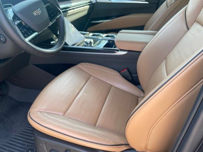 2025 Cadillac Escalade ESV Premium Luxury
