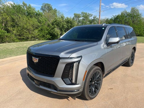 2025 Cadillac Escalade ESV Sport