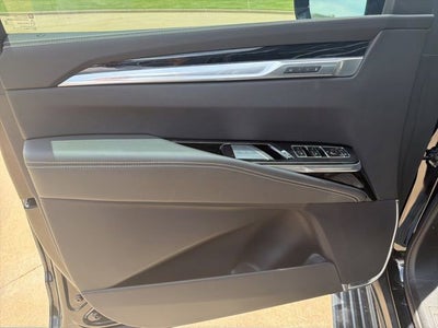2025 Cadillac Escalade ESV Sport