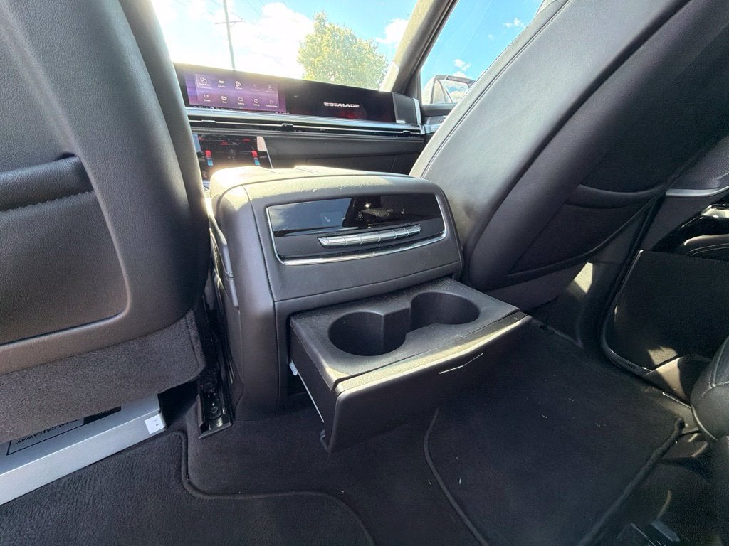 2025 Cadillac Escalade ESV Escalade-V ESV